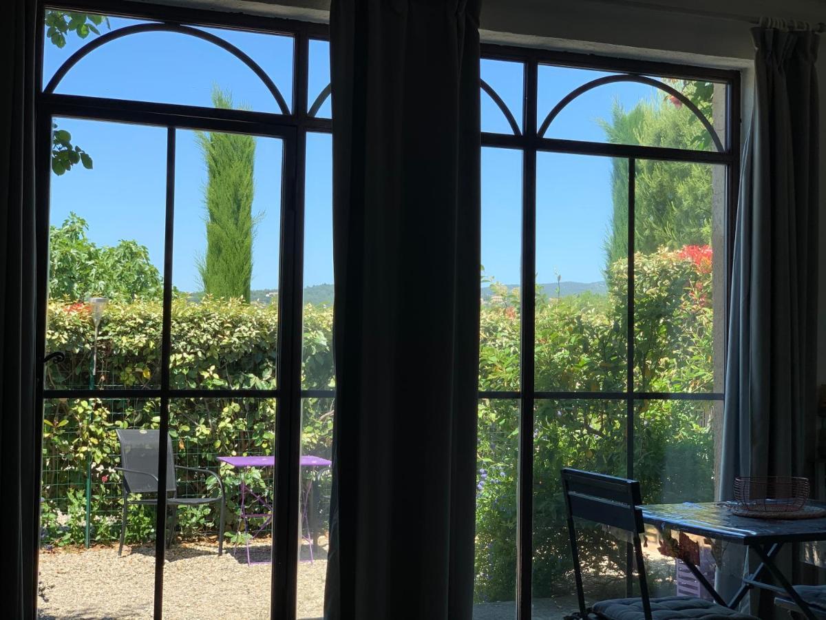 ホテル Domaine La Condamine Crillon Le Brave エクステリア 写真